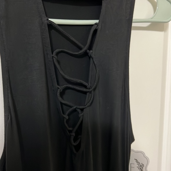 Beautiful black bodycon - Picture 2 of 5